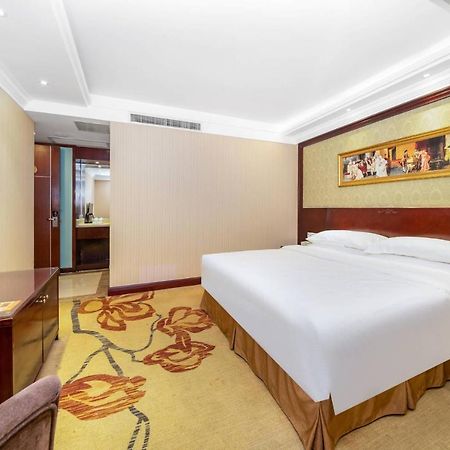 Vienna Hotel Dongguan Houjie Exhibition Center Exteriér fotografie