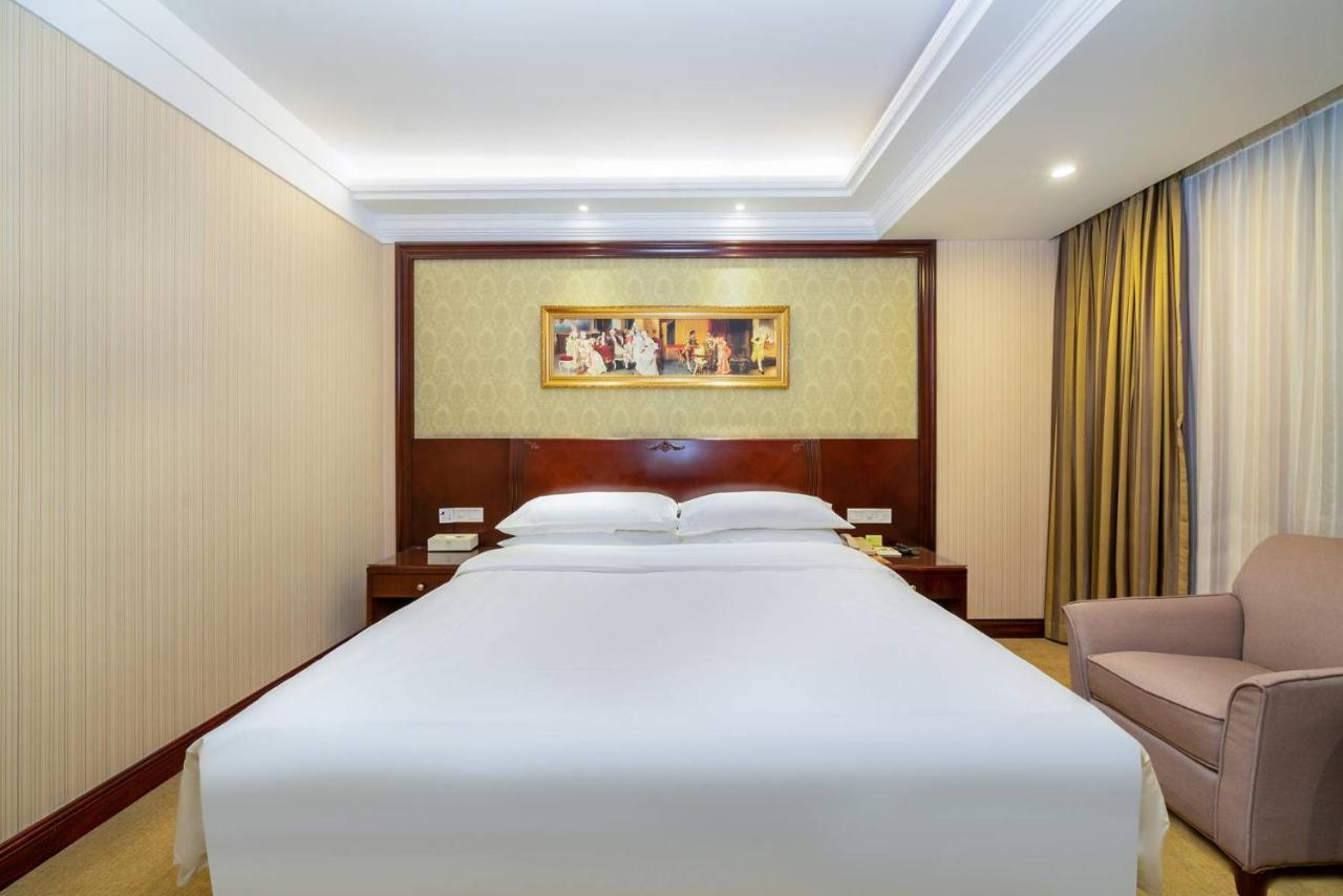 Vienna Hotel Dongguan Houjie Exhibition Center Exteriér fotografie