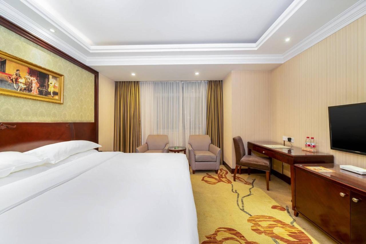 Vienna Hotel Dongguan Houjie Exhibition Center Exteriér fotografie