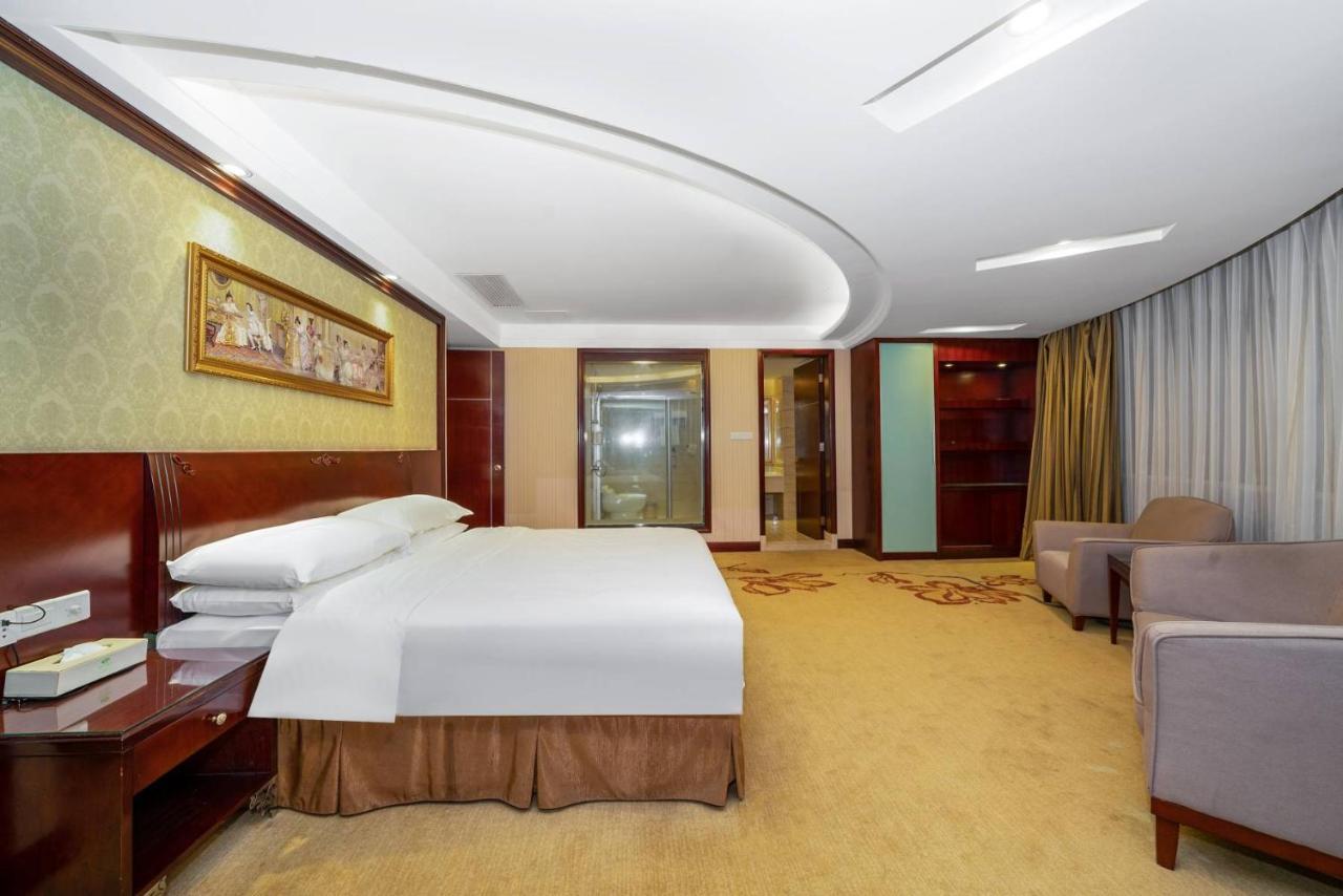 Vienna Hotel Dongguan Houjie Exhibition Center Exteriér fotografie